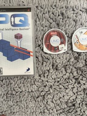 PSP Puzzle Game UMD Disc - IQ (Gray)